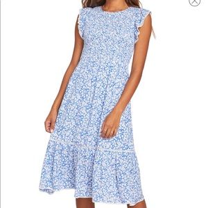 Lost and wander pick me floral smocked dress